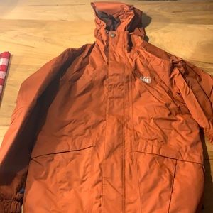 REI Boys winter snowboard / ski parka- new condition no tags size M -12